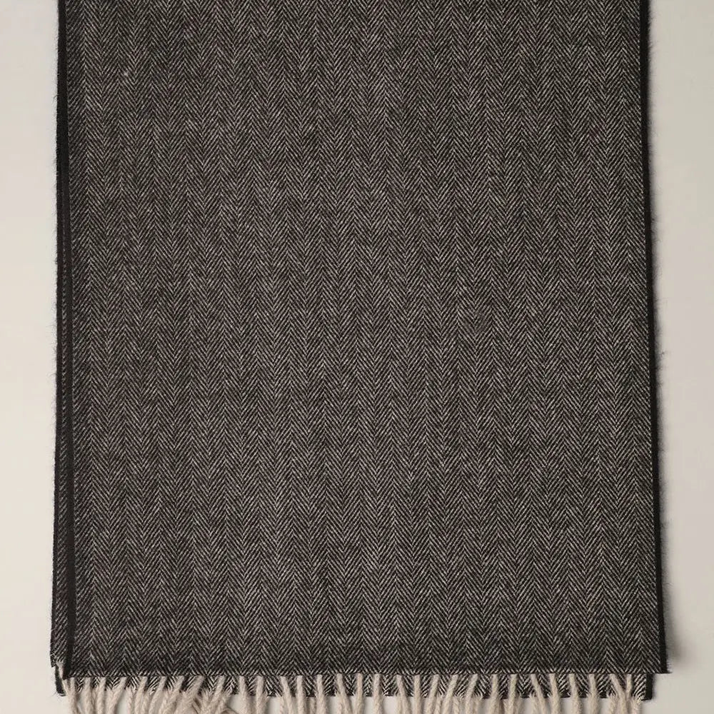 herringbone lynch scarf black