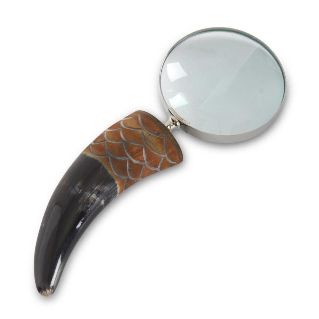 scalloped carved horn magnifying glass