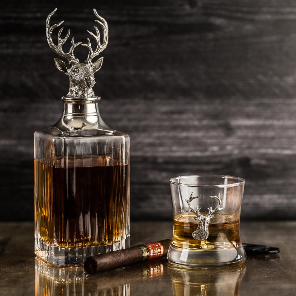 Menagerie Modern Style Lead-Free Crystal Whiskey Decanter - Stag