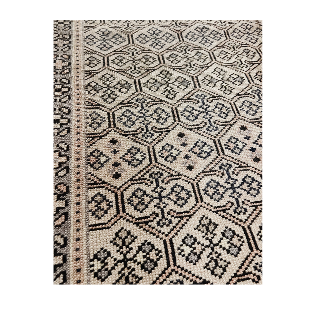 Campbell Accent Rug - Danshire Market and Design 
