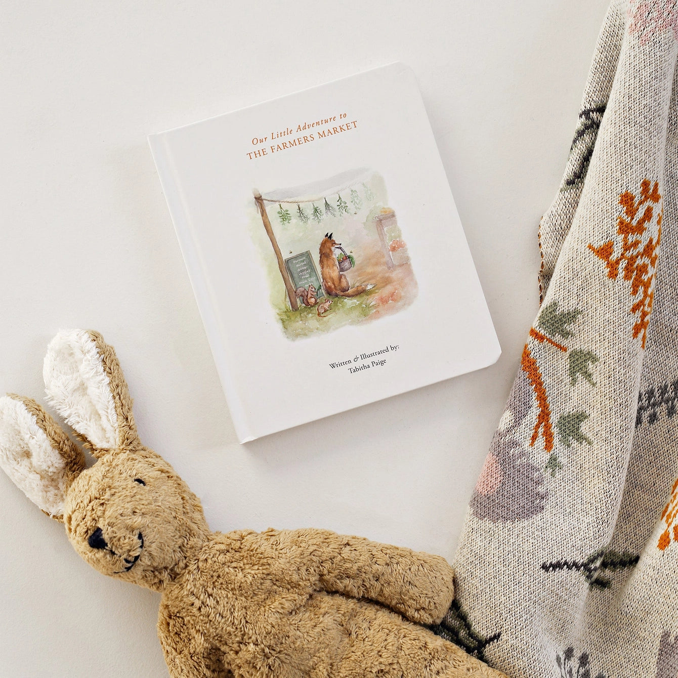 baby book of high contrast art for visual stimulation introduces early language concepts