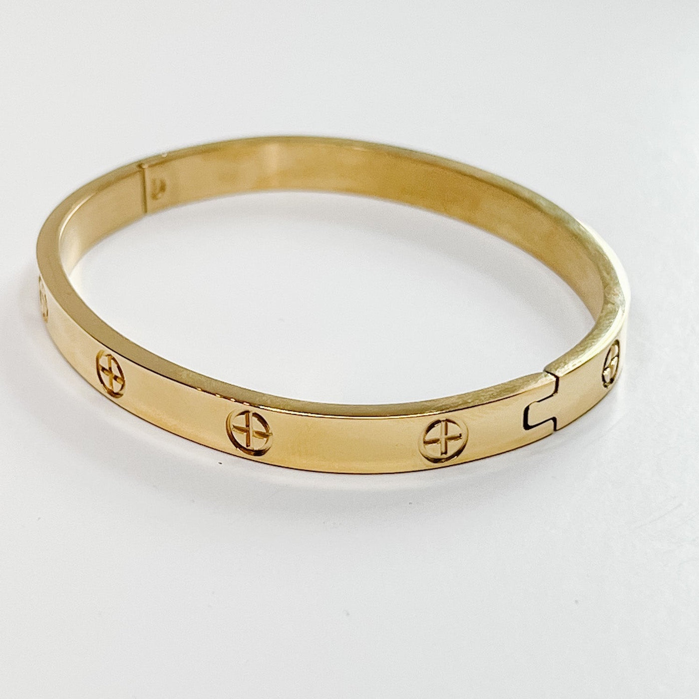 Bracelet, Gold Cross - Danshire Market and Design 